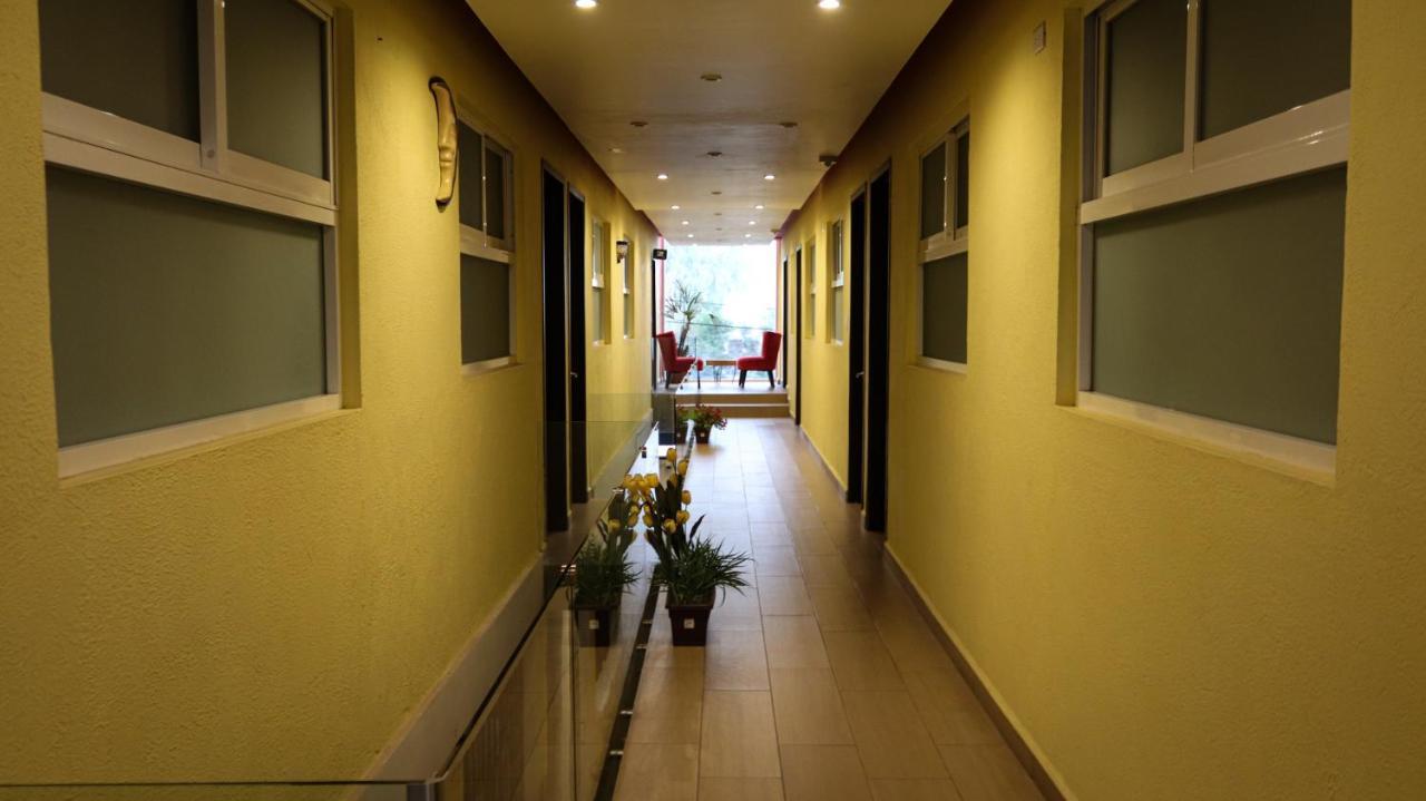 OYO Hotel Las Torres Tehuacán Exterior foto